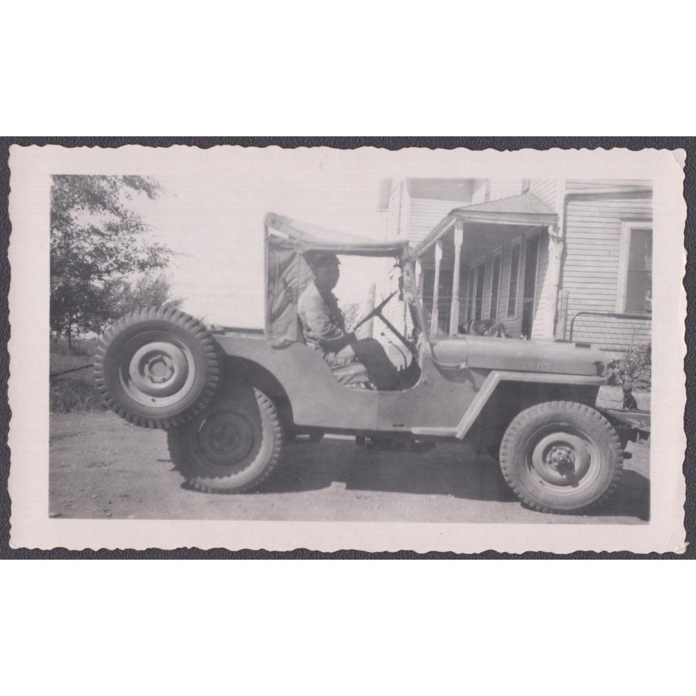 Vtg Snapshot Photo Willys Jeep CJ-2A Man Driving c1940s B&W 4.6x2.8
